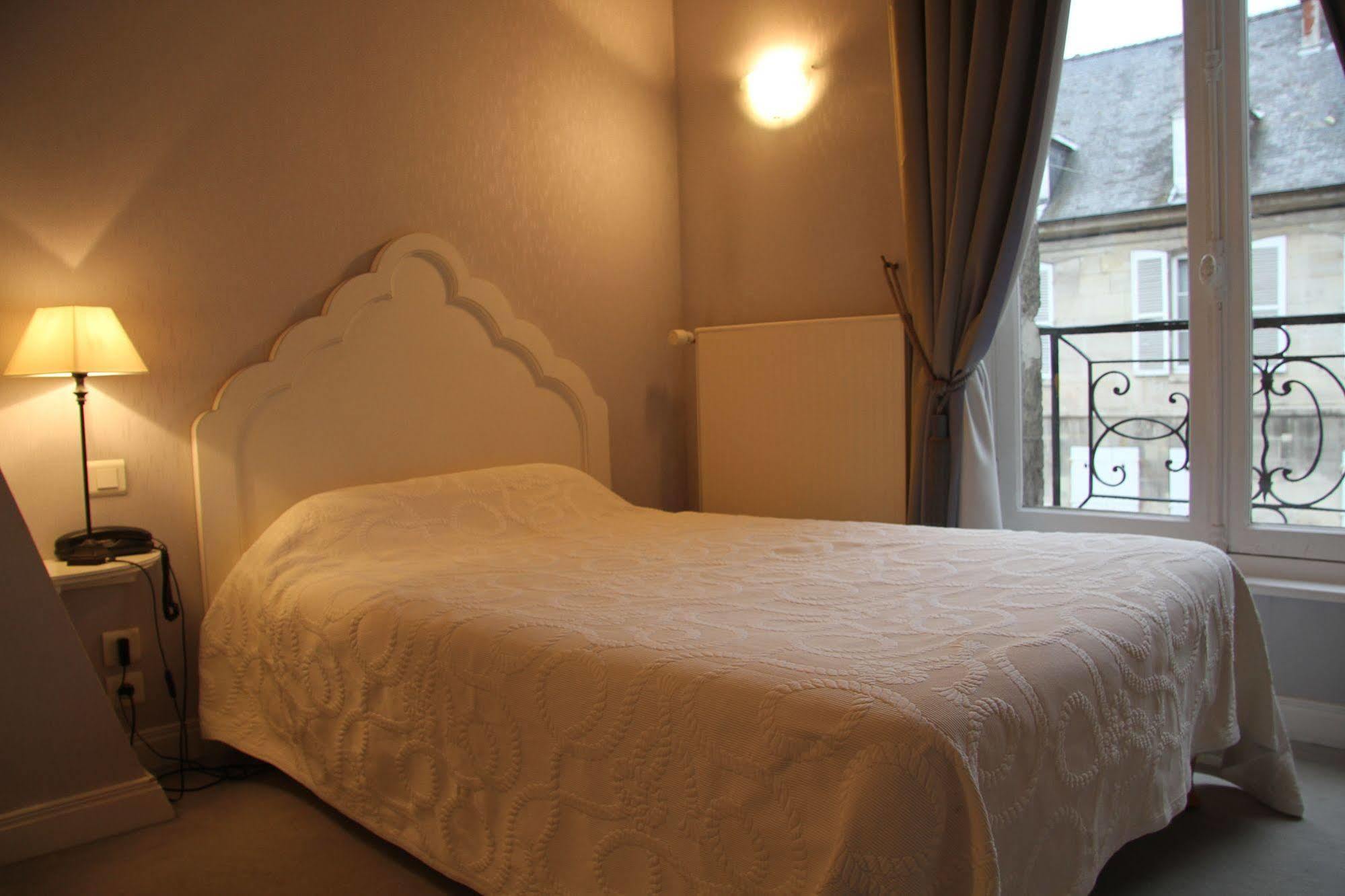 Hotel Le Regent Villers-Cotterêts Exteriér fotografie