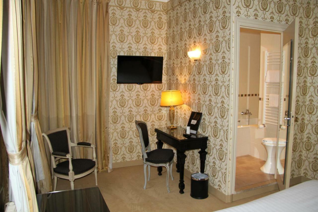 Hotel Le Regent Villers-Cotterêts Exteriér fotografie